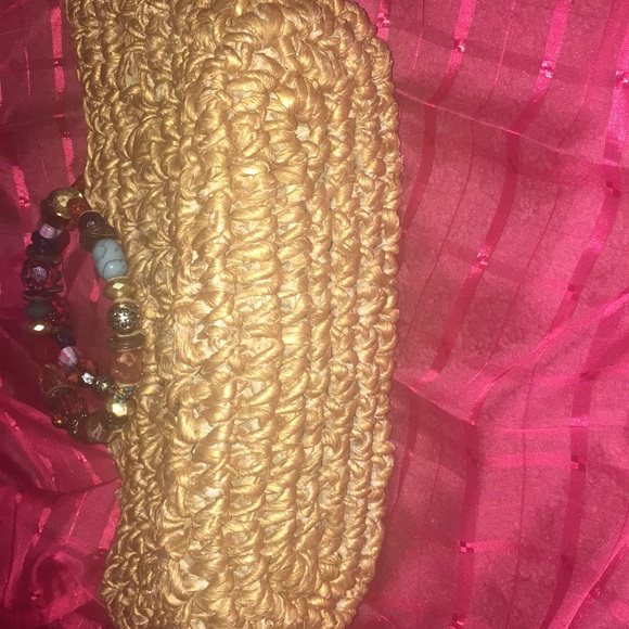 GORGEOUS Golden Straw Tote - Picture 4 of 4